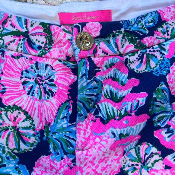 Lily Pulitzer Floral Shorts Womens Size 14 - Picture 2 of 5